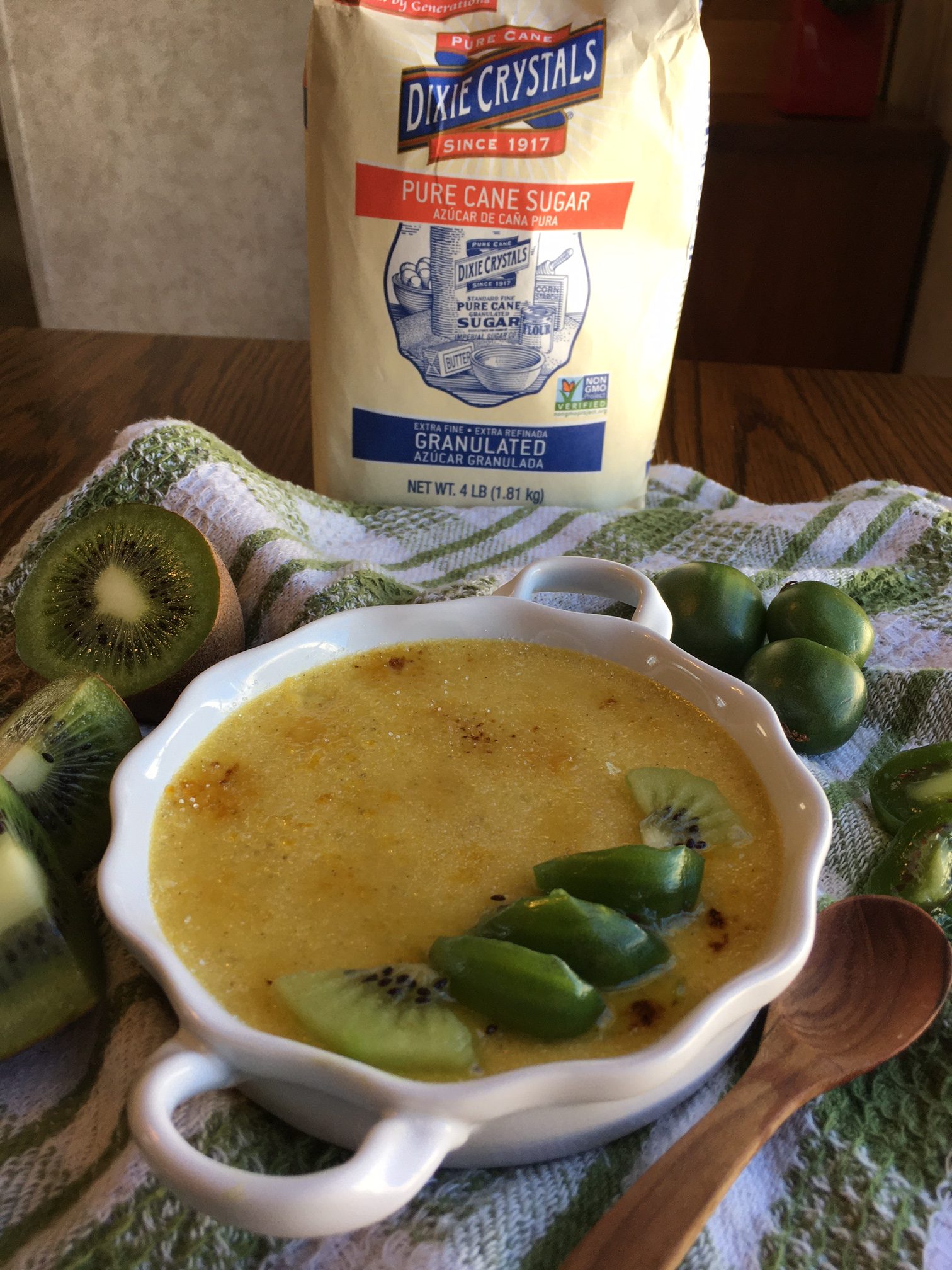 Kiwi Creme Brûlée #SpringSweetsWeek - Cindy&amp;#39;s Recipes and Writings